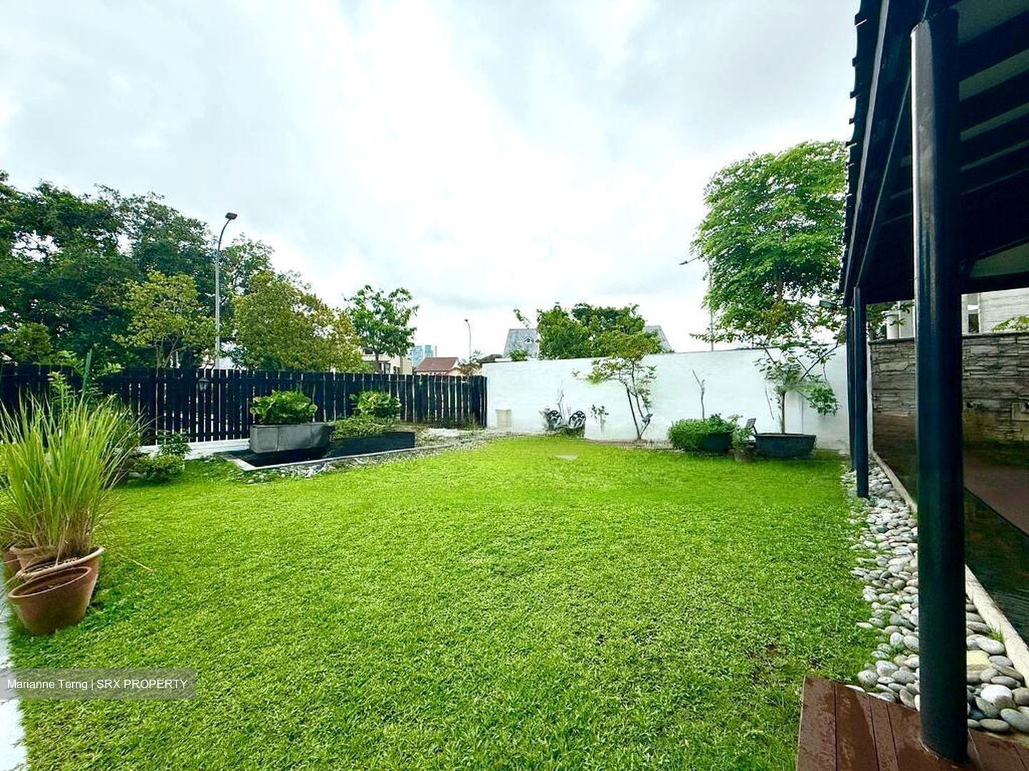 Sommerville Road (D13), Detached #480414471